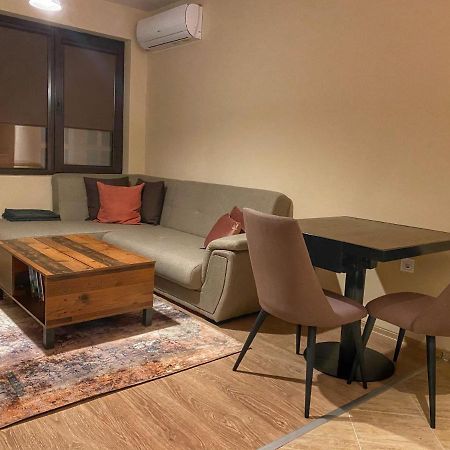 Stylish Urban Apart New 2021 Close To The Beach Warna Exterior foto