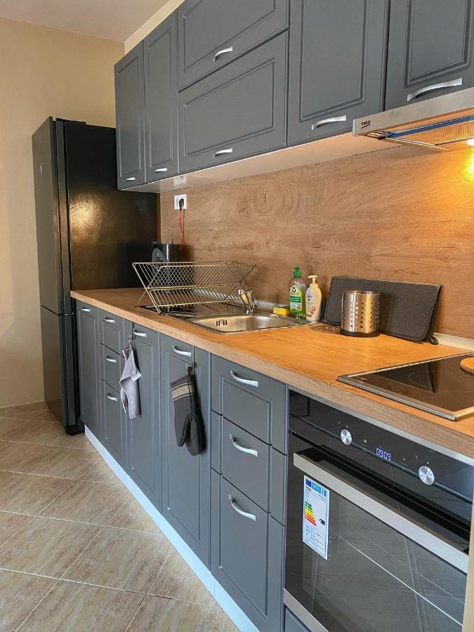 Stylish Urban Apart New 2021 Close To The Beach Warna Exterior foto
